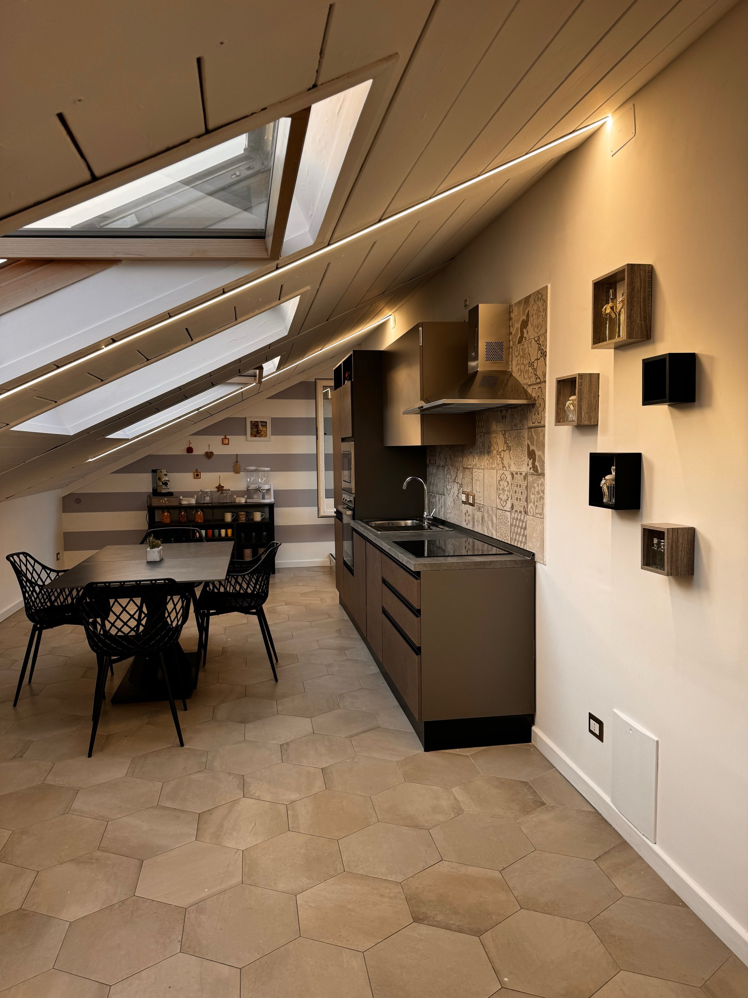 Cucina attrezzata dell'attico